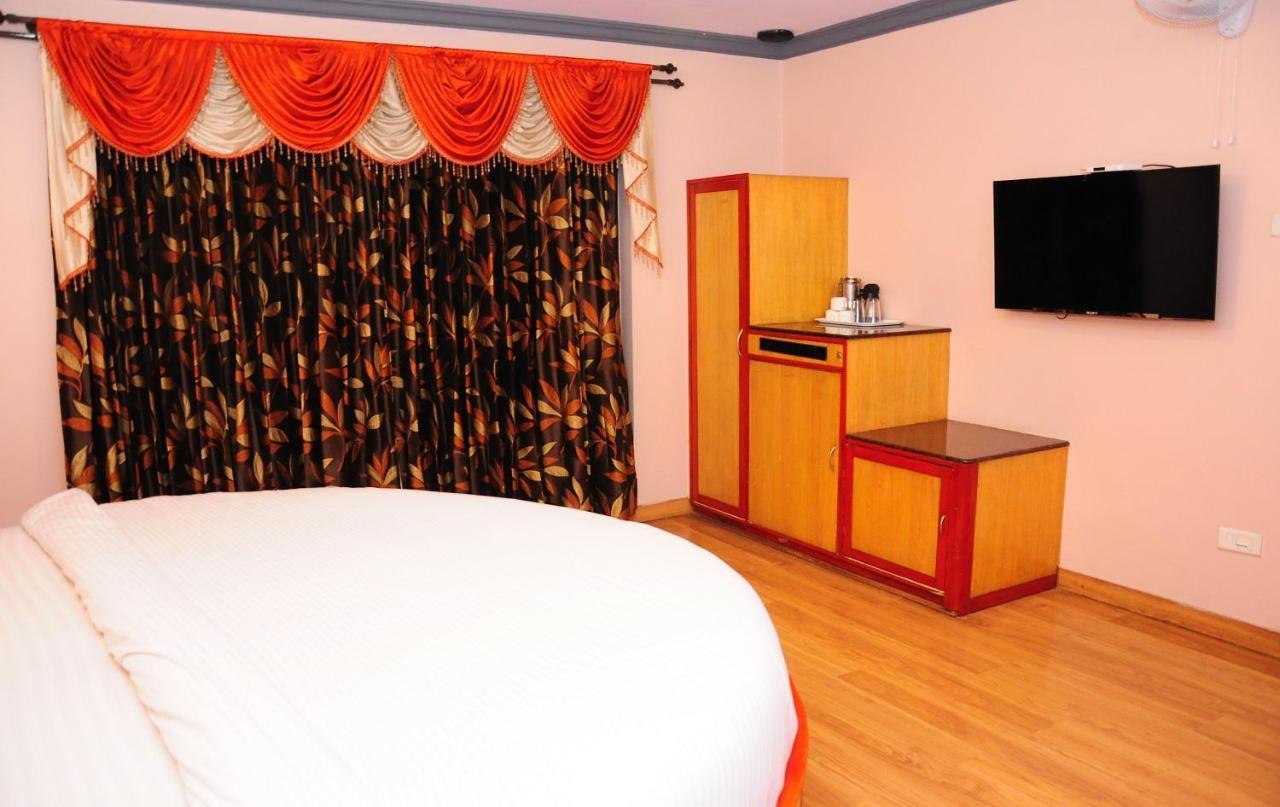Hotel Venus Ooty Exterior photo